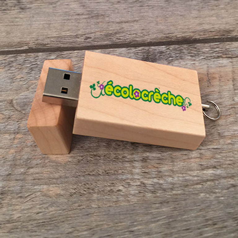 Démontrez votre respect de l'environnement avec une clé USB publicitaire en bois