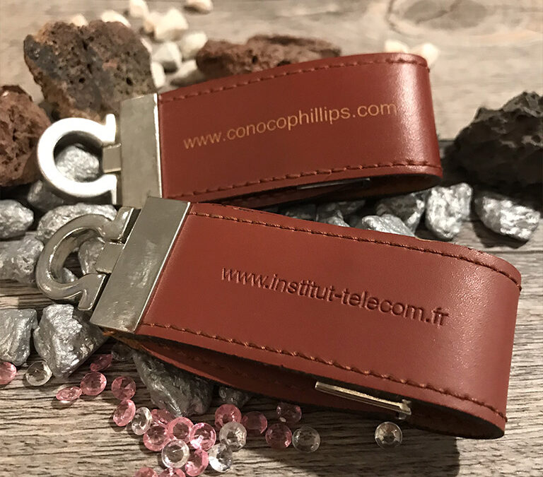 Les 10 raisons pour lesquelles les clés USB personnalisables sont l’objet promotionnel idéal pour votre entreprise